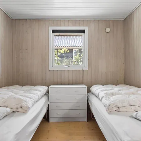 Ferienhaus Awesome In With Wifi